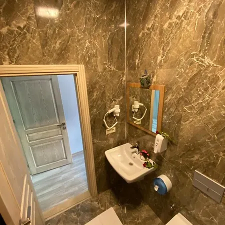 Vadidekal Hotel 4*